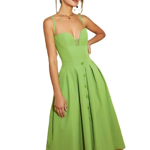 Pleated Button Front A Line Midi Dress - Picture 2 of 10